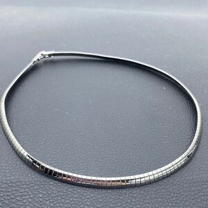 Elegant Silver Tone Choker